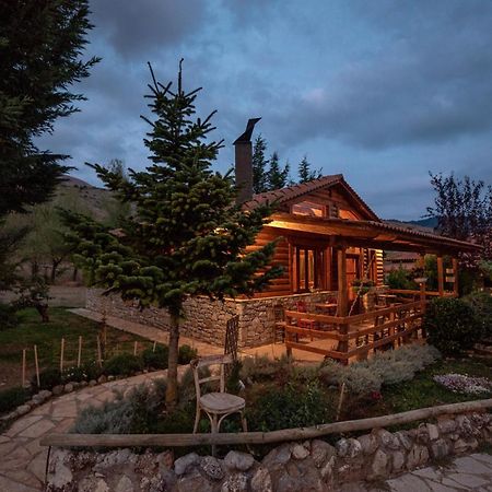 Orias Guesthouse & Farm Kalavryta Buitenkant foto