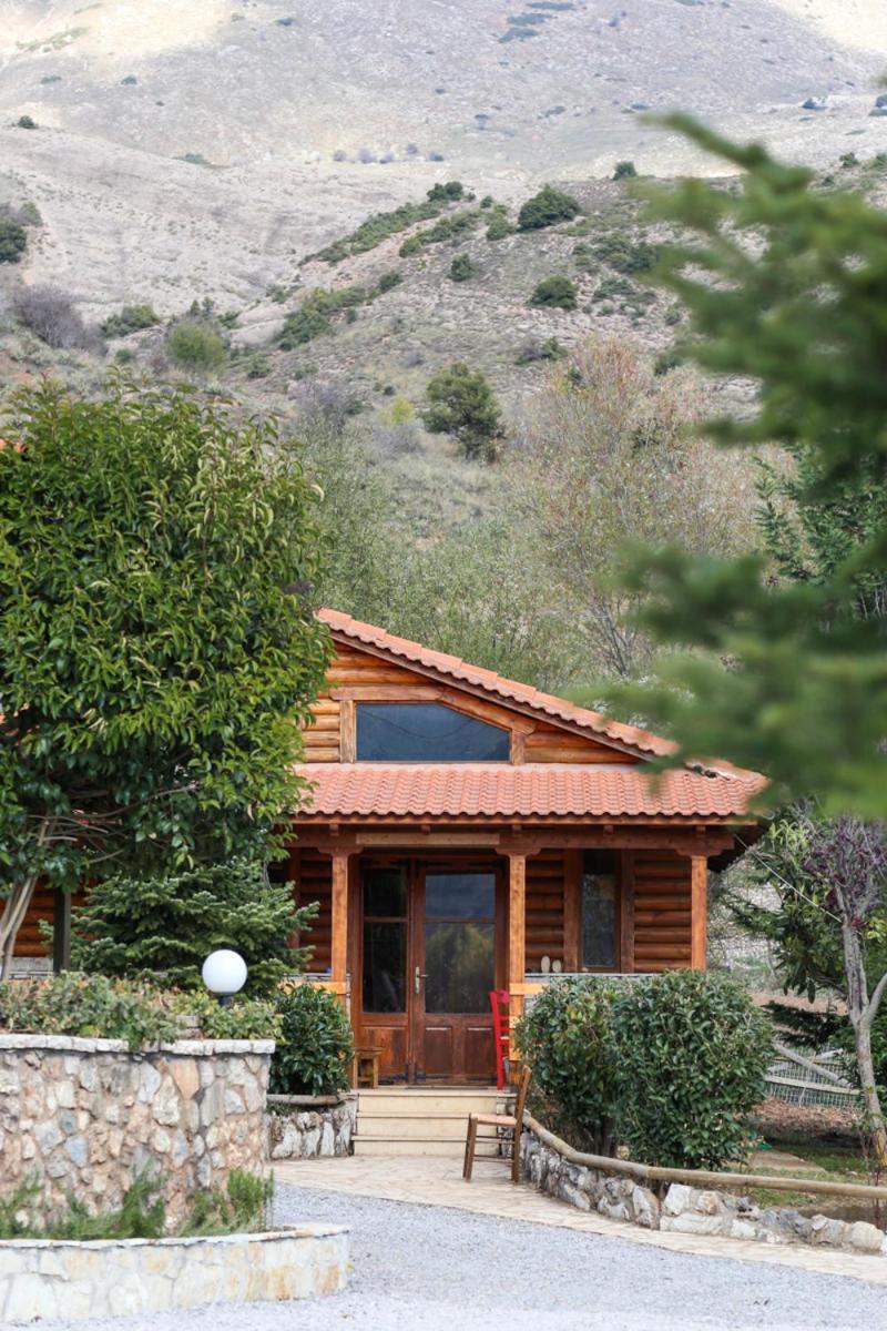 Orias Guesthouse & Farm Kalavryta Buitenkant foto